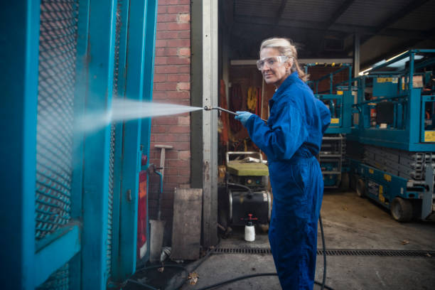 Best Commercial Pressure Washing  in Waverly, TN